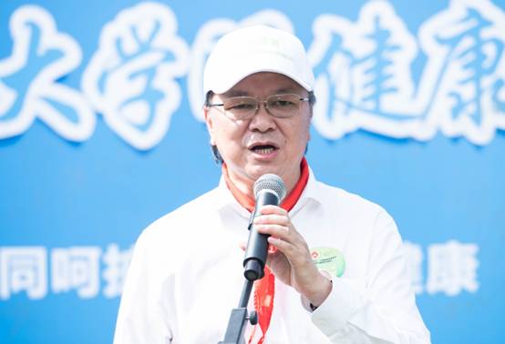 瞿佳教授:做“有效”的户外运动,“足球”“眼球”都要抓