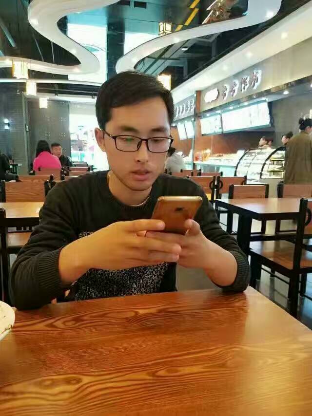 蓝莓加眼贴  双管齐下效果更好